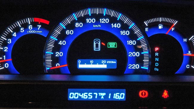 Corat Coret HTML  Perhitungan kecepatan speedometer di  mobil