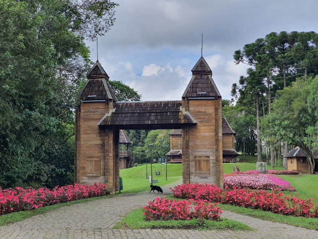 Memorial Ucraniano Curitiba