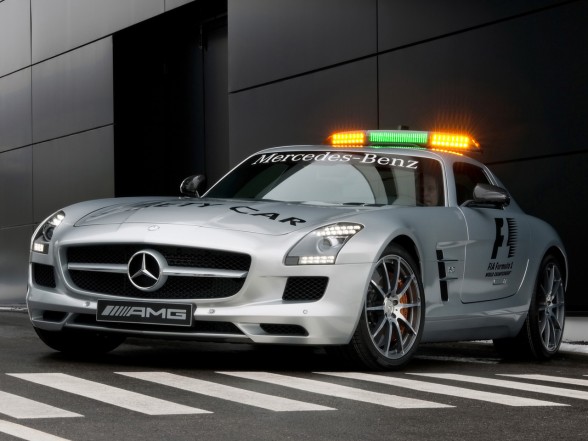 MercedesBenz SLS AMG F1 Safety Car debuted at the new Formula1 season in