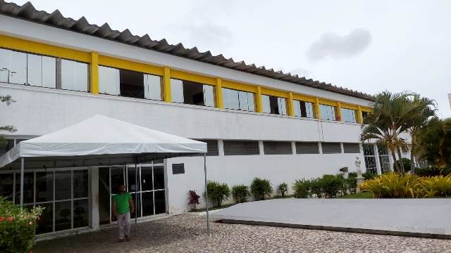Prefeito Eduardo Hagge escancara nepotismo ao contratar parentes de vereadores
