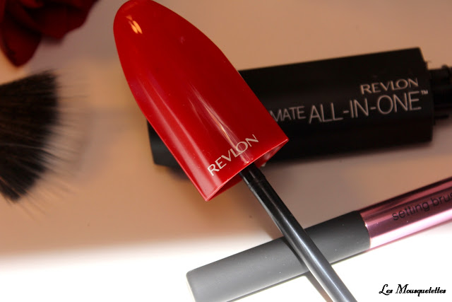 Mascara Revlon Ultimate All-In-One - Blog beauté Les Mousquetettes ©