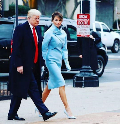 #InaugurationDay: Melania Trump steps put in Ralph Lauren and Americans love it 