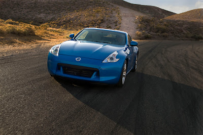 2011 Nissan 370Z Coupe Pictures