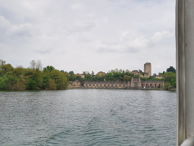 Gita in battello sul fiume Adda