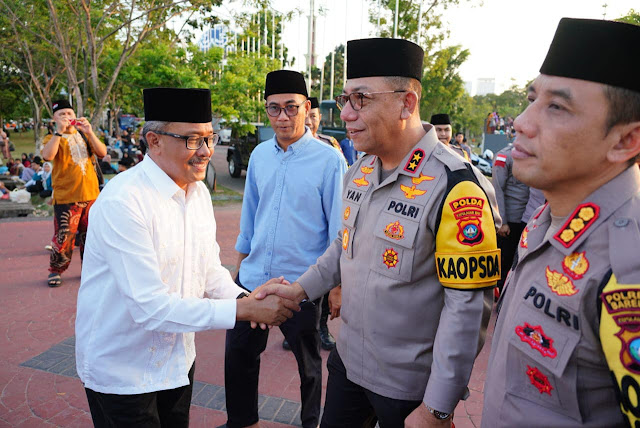 Buka Puasa Bersama, Walikota Rudi Bersama Forkopimda Beri Santunan kepada 1.500 Anak Yatim Piatu