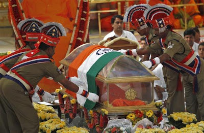 sathya sai baba funeral