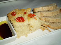 Oso Ristorante, bread