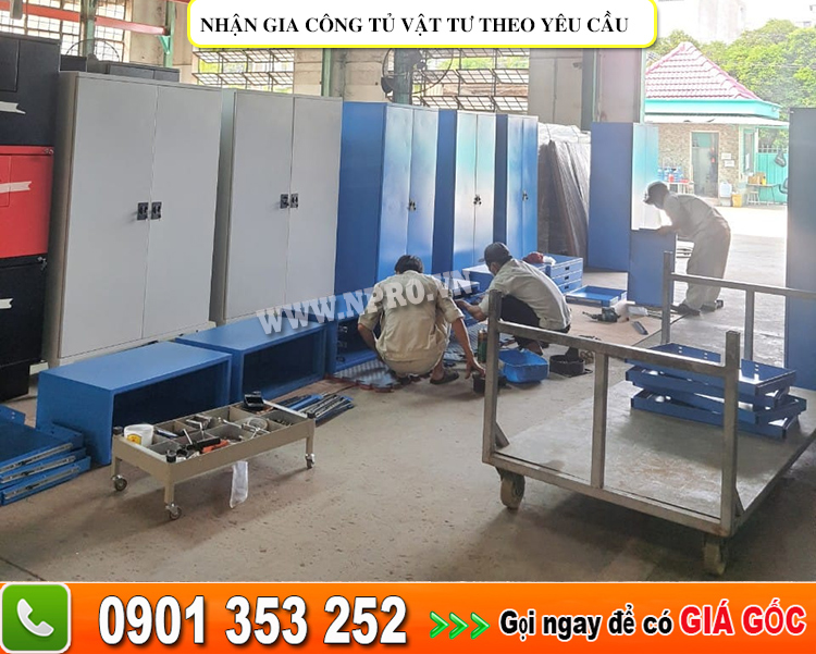 Tủ chứa đồ nghề vật tư nhà xưởng 2 cánh