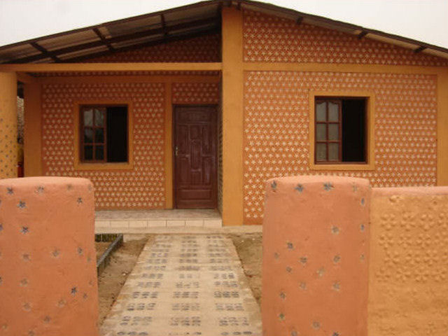 House built from PET bottles