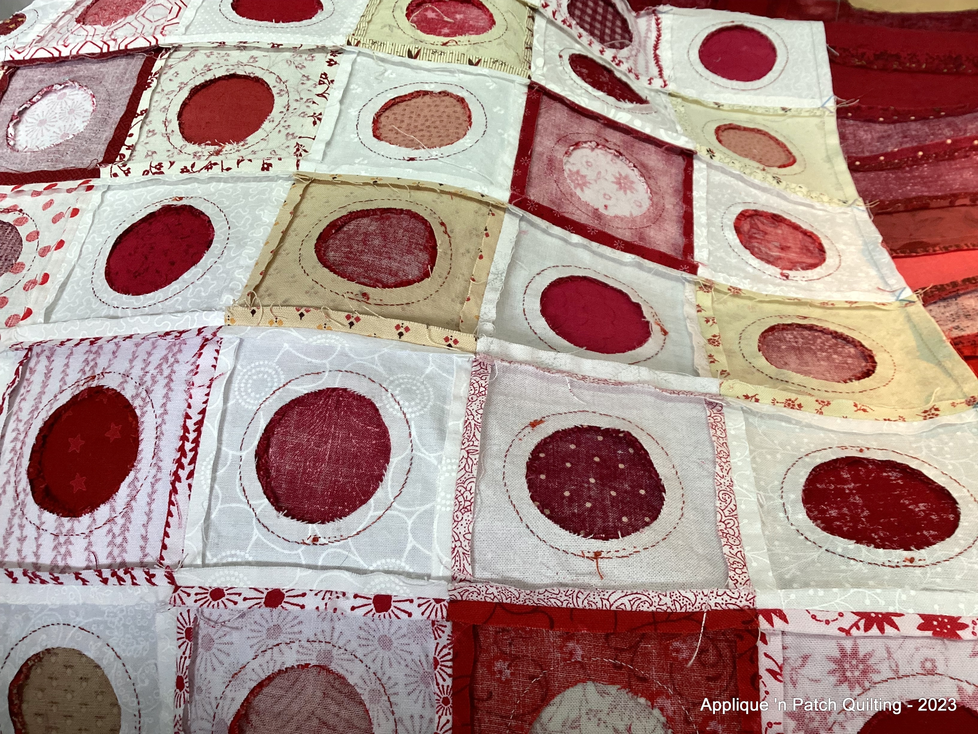 Applique 'n Patch Quilting: Circles is a
