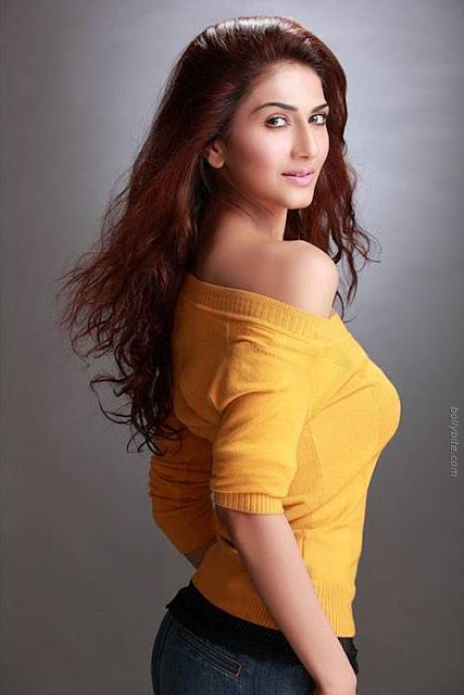 vaani 01 Gorgeous Indian Model Vaani Kapoor Latest Photoshoot
