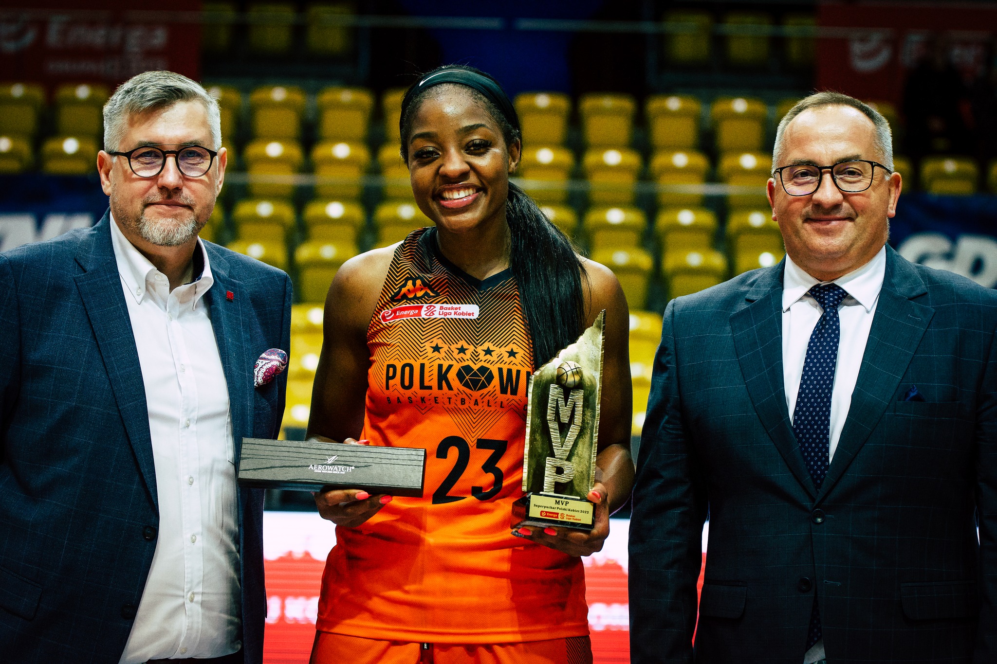 Basketball superstar Stephanie Mavunga scored 29 points & awarded match MVP during the Poland Super Cup Finals