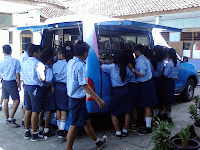 Layanan Perpustakaan Keliling ke Sekolah Menengah Pertama