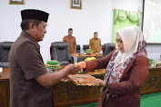 Bupati Soppeng Serahkan KUA PPAS 2020