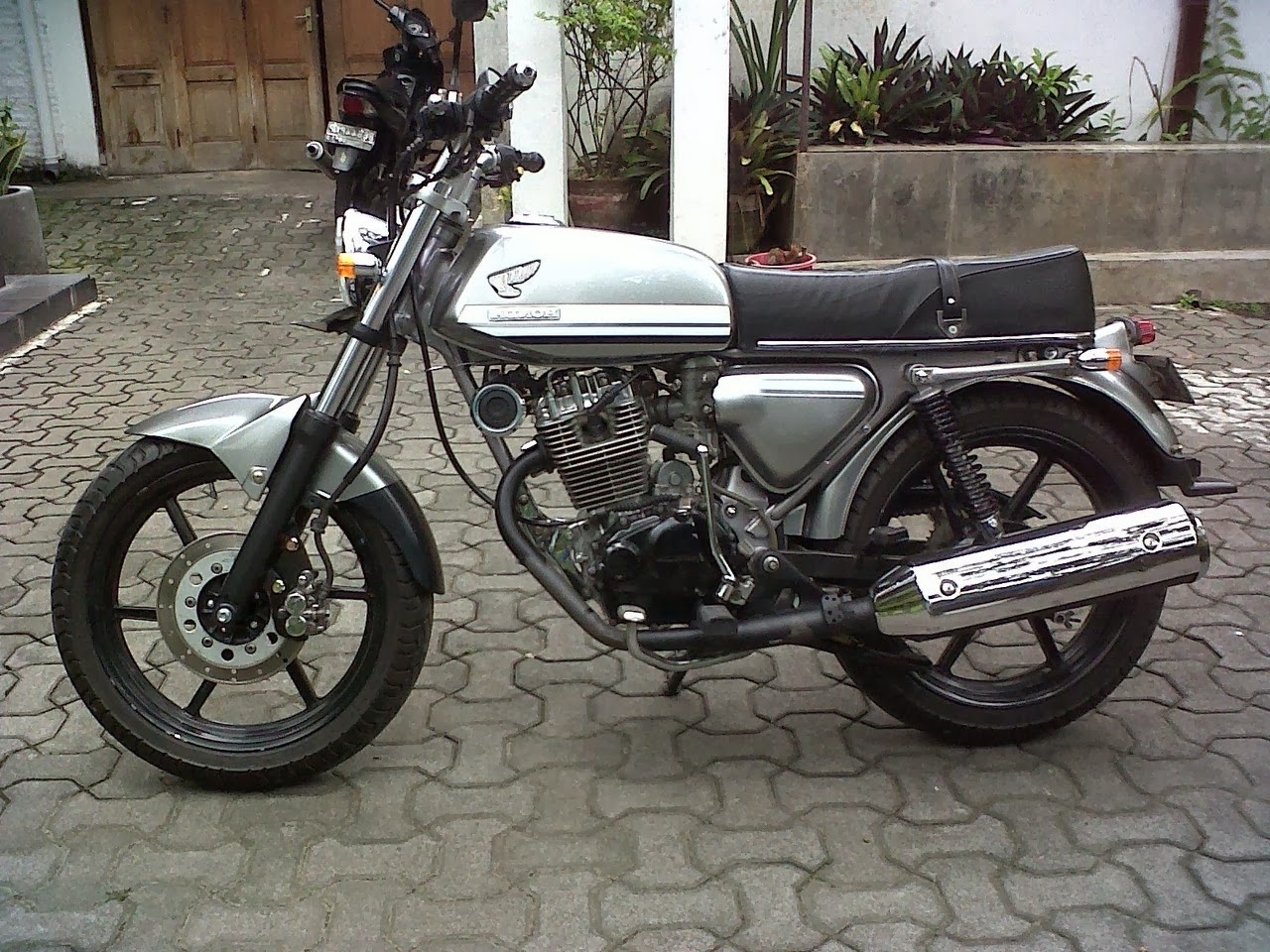 Modifikasi Motor CB Terbaru