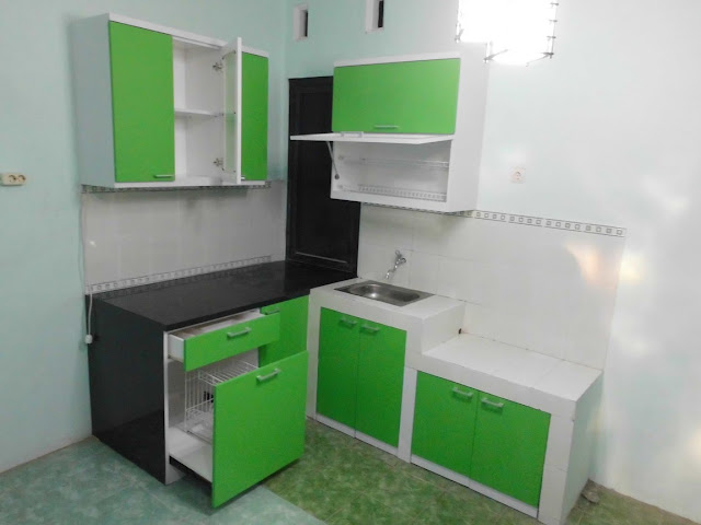  Tipe kitchen sets hijau yaitu salah satu pilihan warna desain sebuah kitchen sets 21 Model Tipe Kitchen Sets Hijau