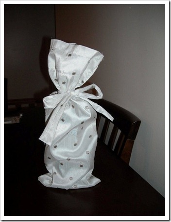 shannon wine bottle holder