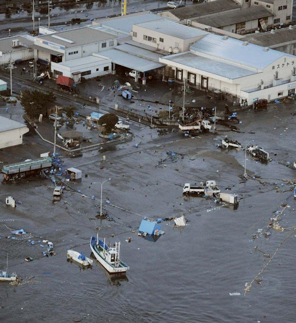 Japan Tsunami Photos 4