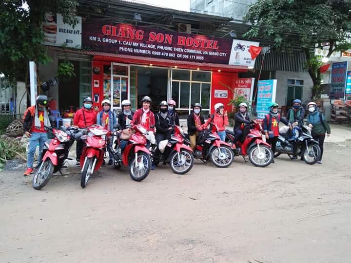 Hình ảnh cơ sở cho thuê xe máy của vợ chồng em Giang Sơn