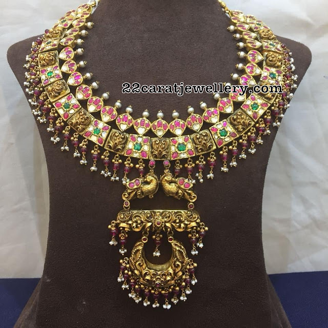 Antique Kundan Set with Peacock Pendant