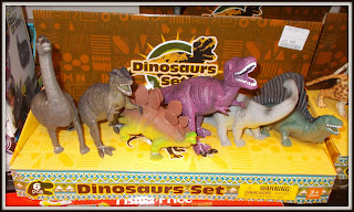 African Elephant; Chinasaurs; Dimetrodon Toy Figure; Dinosaurs Set; Farm and Zoo; Giraffe Toy; Jungle Animals; PVC Leopard; Rhino; Rhinoceros; Small Scale World; smallscaleworld.blogspot.com; TE Dinosaur Set; TE Jungle Animals; TE Toys; Toy Element China; Toy Element Dinosaurs Set; Toy Element Hong Kong; Toy Lion; Wild Animals; Zebra;