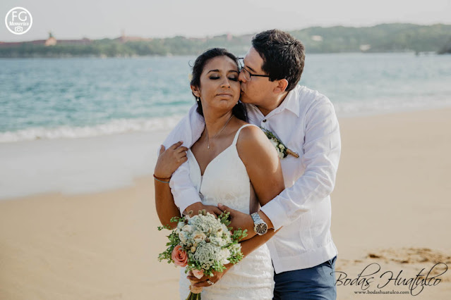 boda en playa, beach wedding, Oaxaca, México, Bodas Huatulco, Wedding Planner