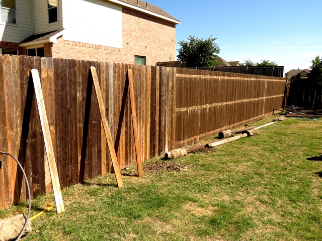 How to Build a New Fence Using Old Scraps www.stylewithcents.blogspot.com. 6