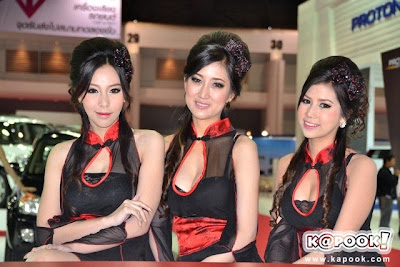 แจ่ม!! ภาพบรรยากาศ สาว สาว งาน Motor show 2011