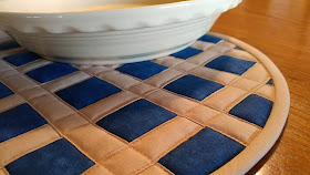 Pi Day pie plate hot pad mini tutorial by Slice of Pi Quilts