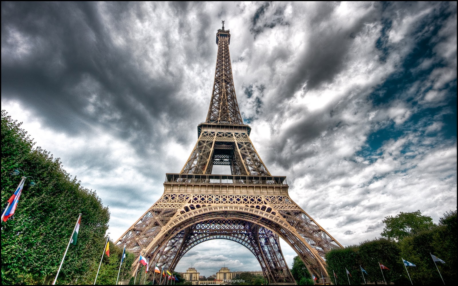 Paris Paris Eiffel Tower Wallpaper Afalchi Free images wallpape [afalchi.blogspot.com]