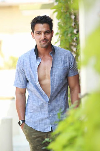 Harshvardhan-Rane-Hot-Pics