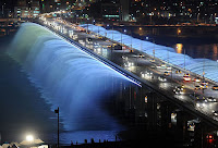 Banpo Bridge Fountain, Seoul, South Korea