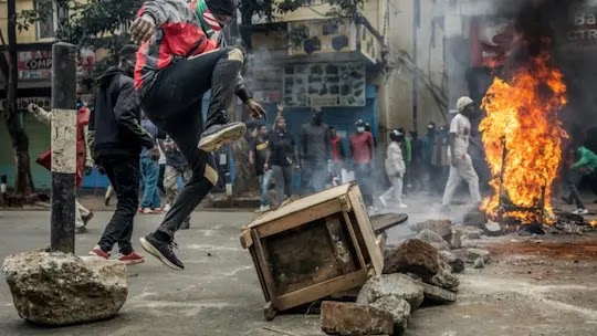 Nairóbi: 485 detidos por assassinato, terrorismo e estupro após manifestações