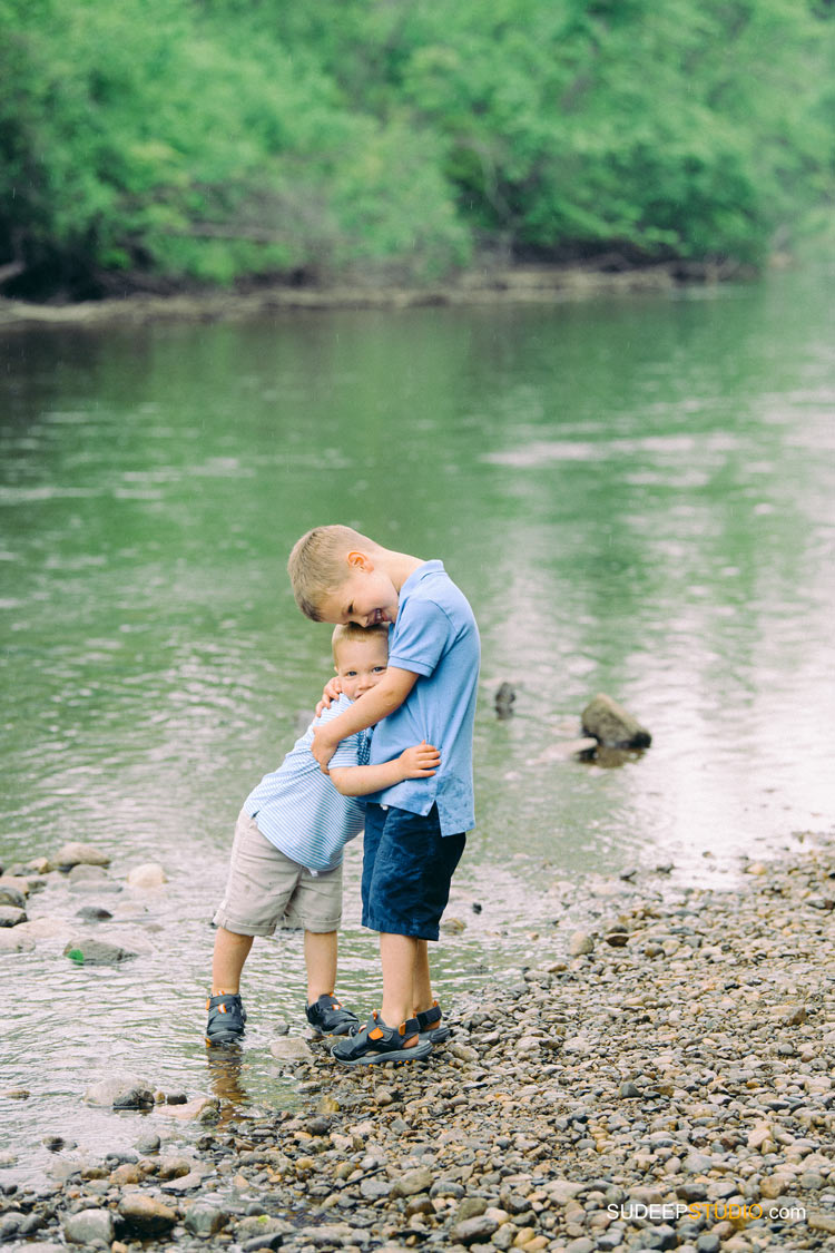 Vintage Film Kids Family Portraits by SudeepStudio.com Ann Arbor Dexter Family Portrait Photographer