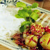 Món ngon ngày nóng: Bún thịt luộc sấu kho