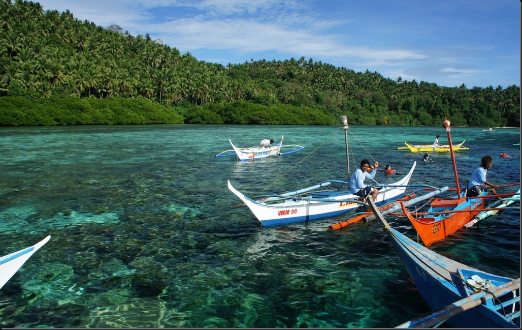 beach-puerto-galera-04