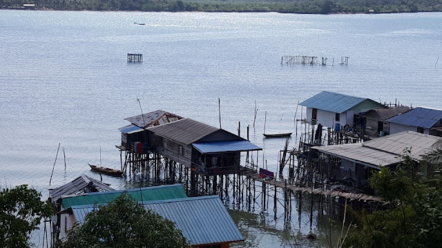 Rumah warga Pantai Setokok