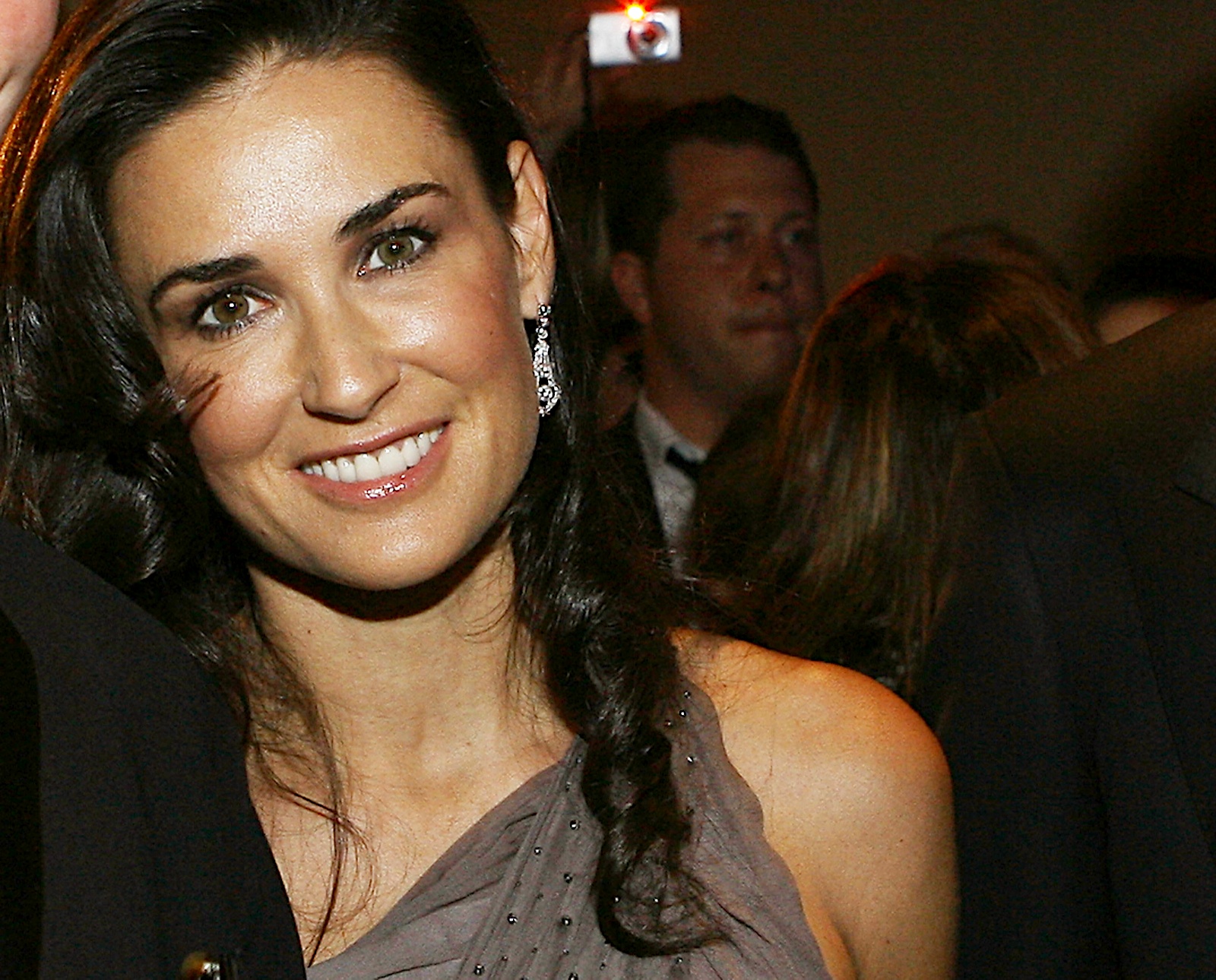 Demi Moore Wallpapers