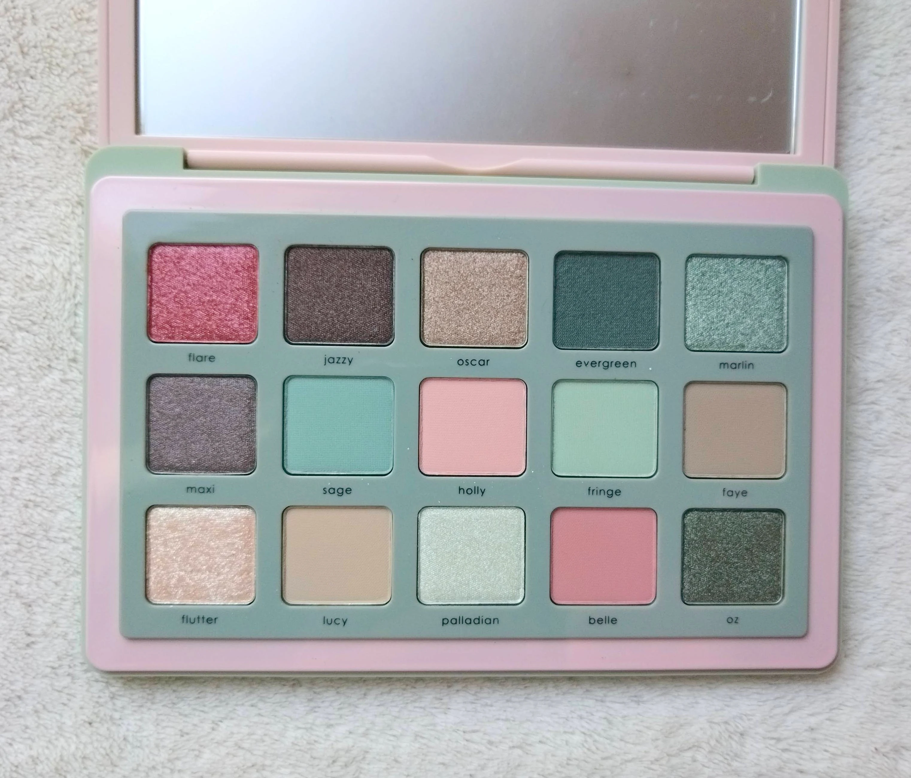 NATASHA DENONA : Retro Glam Palette