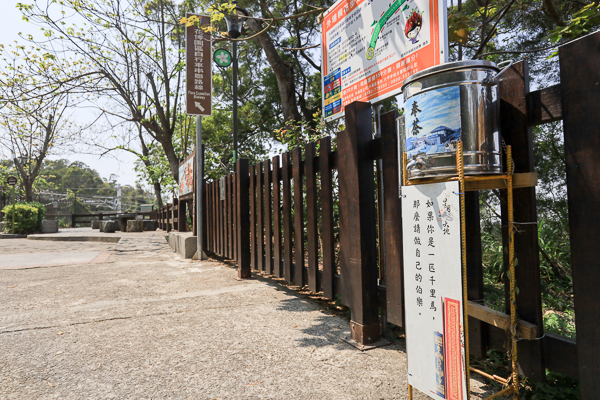 台中外埔高鐵觀景台觀賞列車呼嘯而過，水流東桐花步道散步好去處