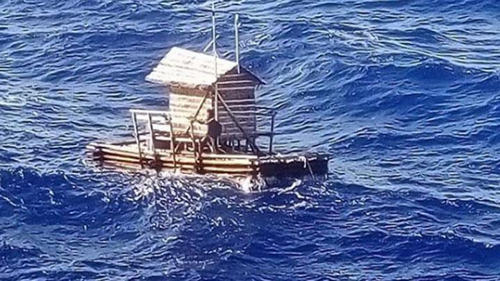 Kisah Dramatis Orang yang Terdampar di Laut Hingga 1 Tahun