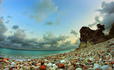 Suasana Pantai Kolbano