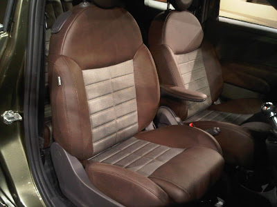 US Fiat 500 Sport Seats - First North American image