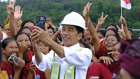 Jokowi Tak Mau Komentari Pertemuan NasDem dan Golkar: Itu Urusan Partai