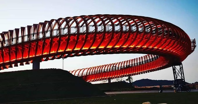 Elmina Rainbow Bridge Tarikan Terbaru Di Shah Alam