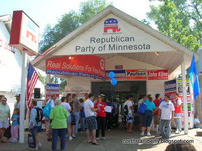 MN GOP booth, afternoon