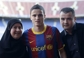 ibrahim afellay, ibrahim afellay girlfriend, ibrahim afellay muslim, ibrahim afellay photos, ibrahim afellay arsenal, ibrahim afellay pictures, ibrahim afellay transfer, ibrahim afellay youtube, ibrahim afellay biography, ibrahim afellay fansite, ibrahim afellay religion