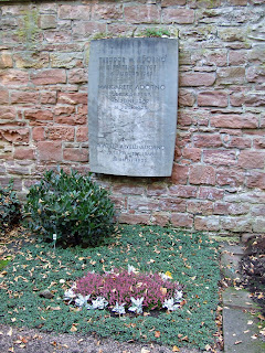 Theodor W. Adorno'un mezarı