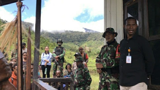 TNI ajarkan Budi Daya Ikan Manfaatkan Potensi Perairan di Okbibab Pegunungan Bintang