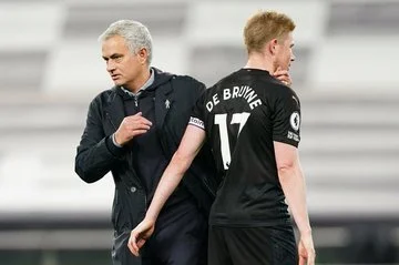 Mourinho reveals why Kevin De Bruyne left Chelsea to another club